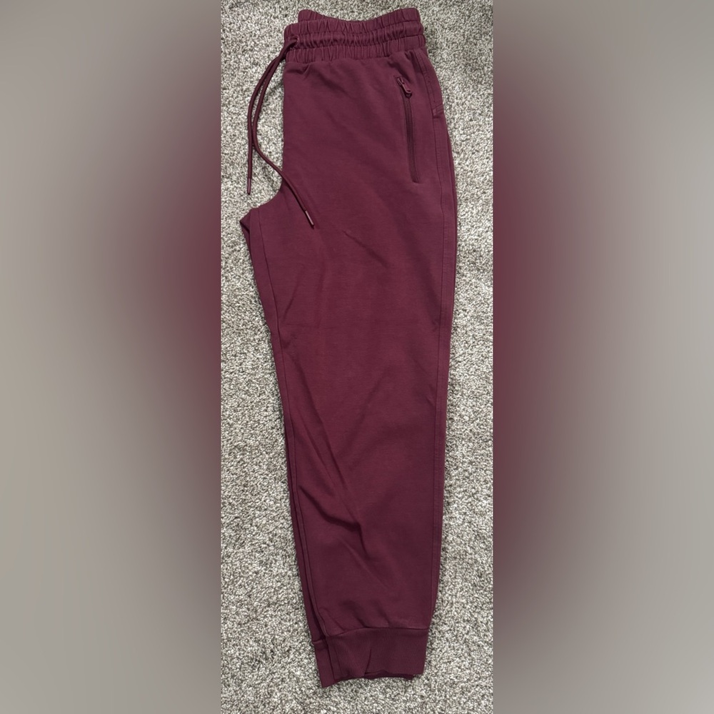 Old Navy Women's Burgundy Leggings